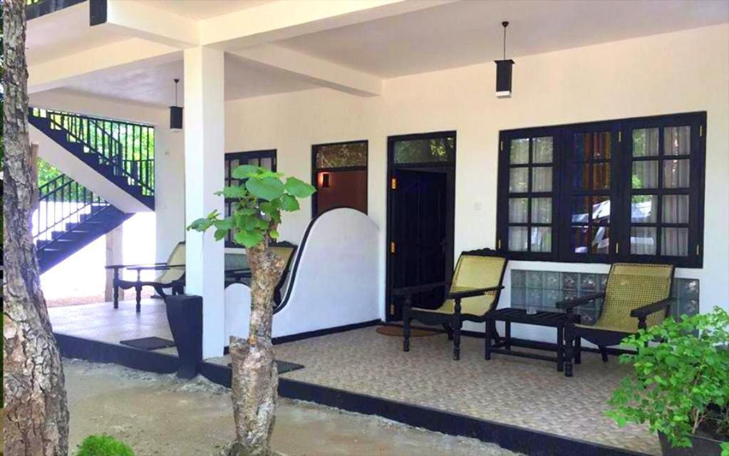 Flower Garden Eco Village Sigiriya Exterior foto