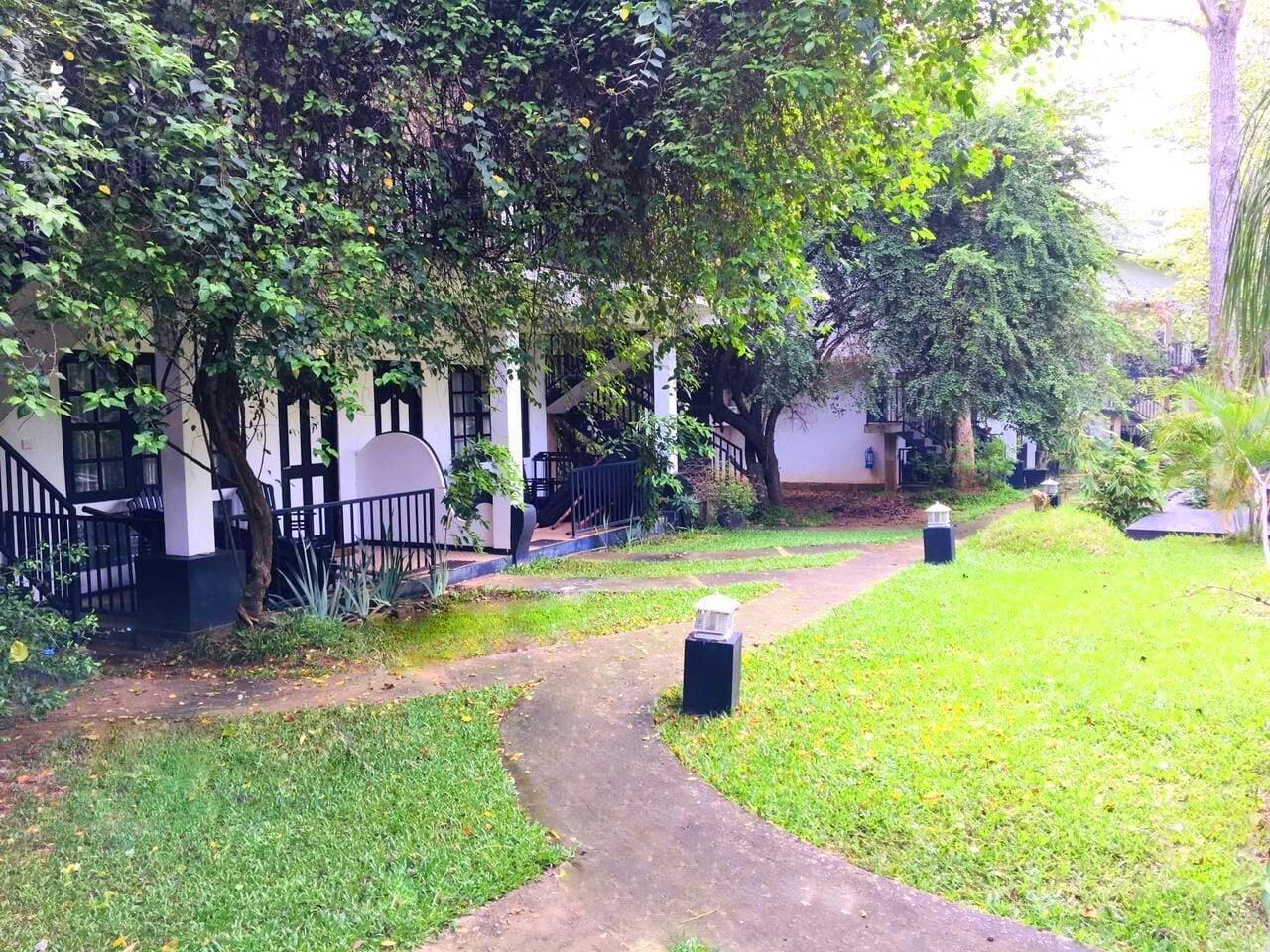 Flower Garden Eco Village Sigiriya Exterior foto